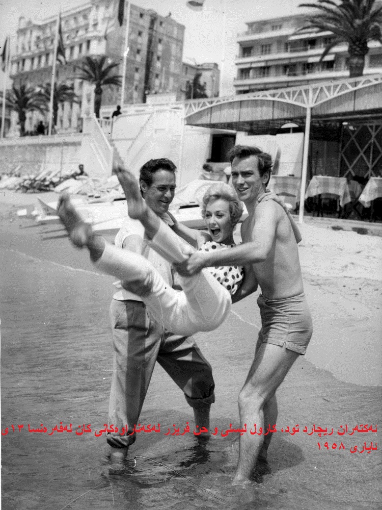 به‌ وێنه‌ ناودارانى جيهان به‌ جلوبه‌رگى نا فه‌رمييه‌وه‌ له‌ كه‌ناراوه‌كانى كانن